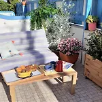 Πανσιόν Ethic Surf House 3*