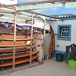 Πανσιόν Ethic Surf House Ferrel (Leiria)