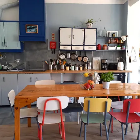 Ethic Surf House בית הארחה פרל
