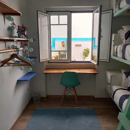 Ethic Surf House בית הארחה פרל