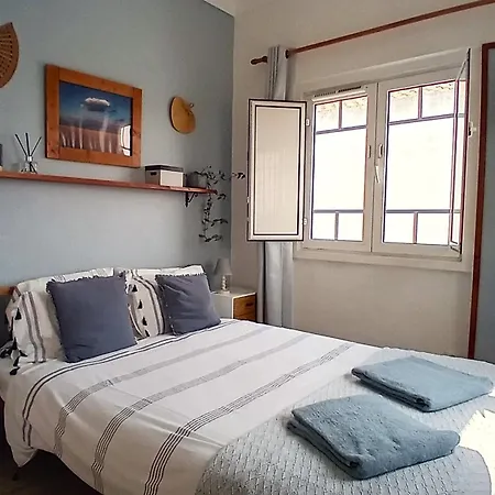 Ethic Surf House 3* 페렐