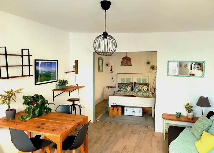 Ethic Surf House 招待所 3*